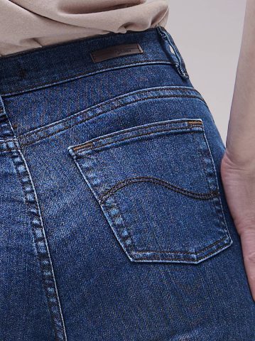 Women’s Original Relaxed Fit Straight Leg Jean