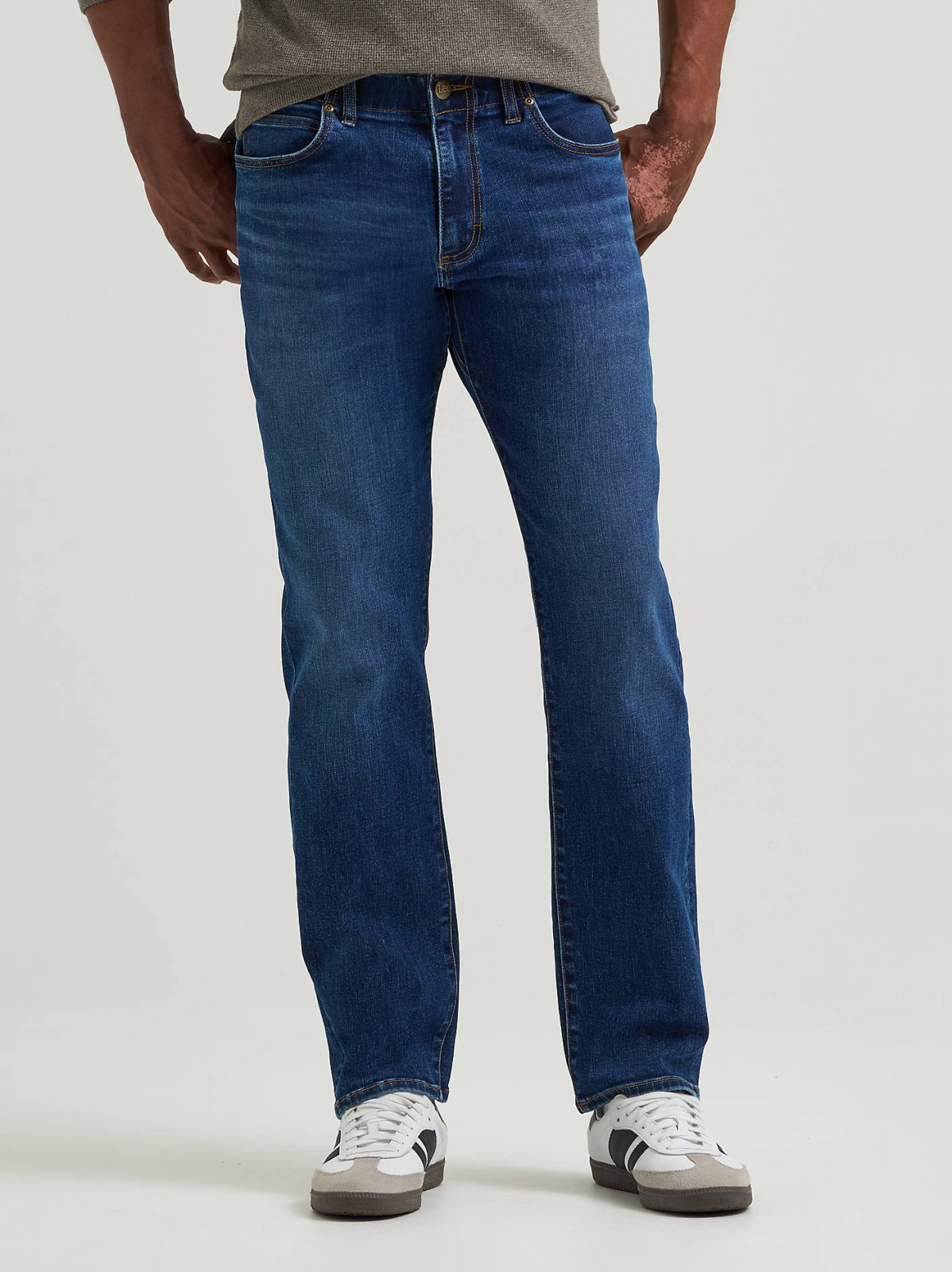Men's Extreme Motion Straight Fit Tapered Leg Jean - view 2