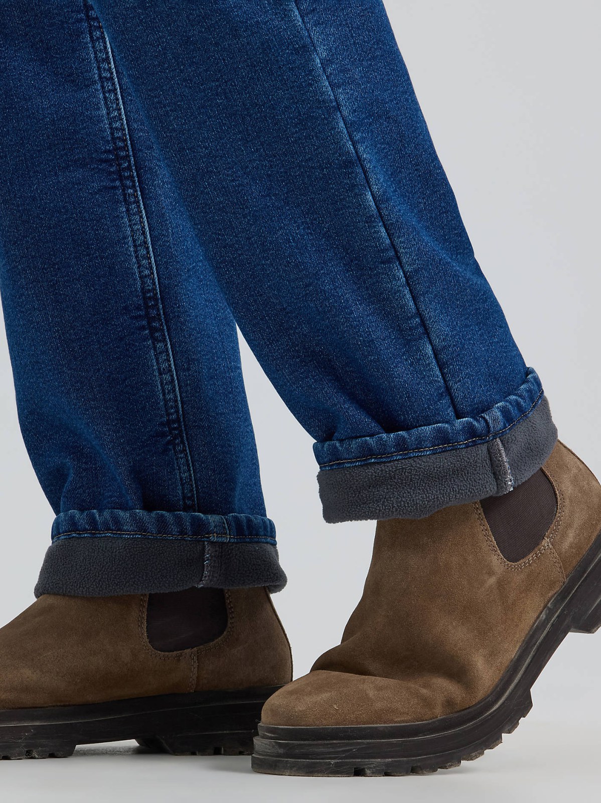 Men's Legendary Relaxed Fit Flannel and Fleece Lined Jean - view 5