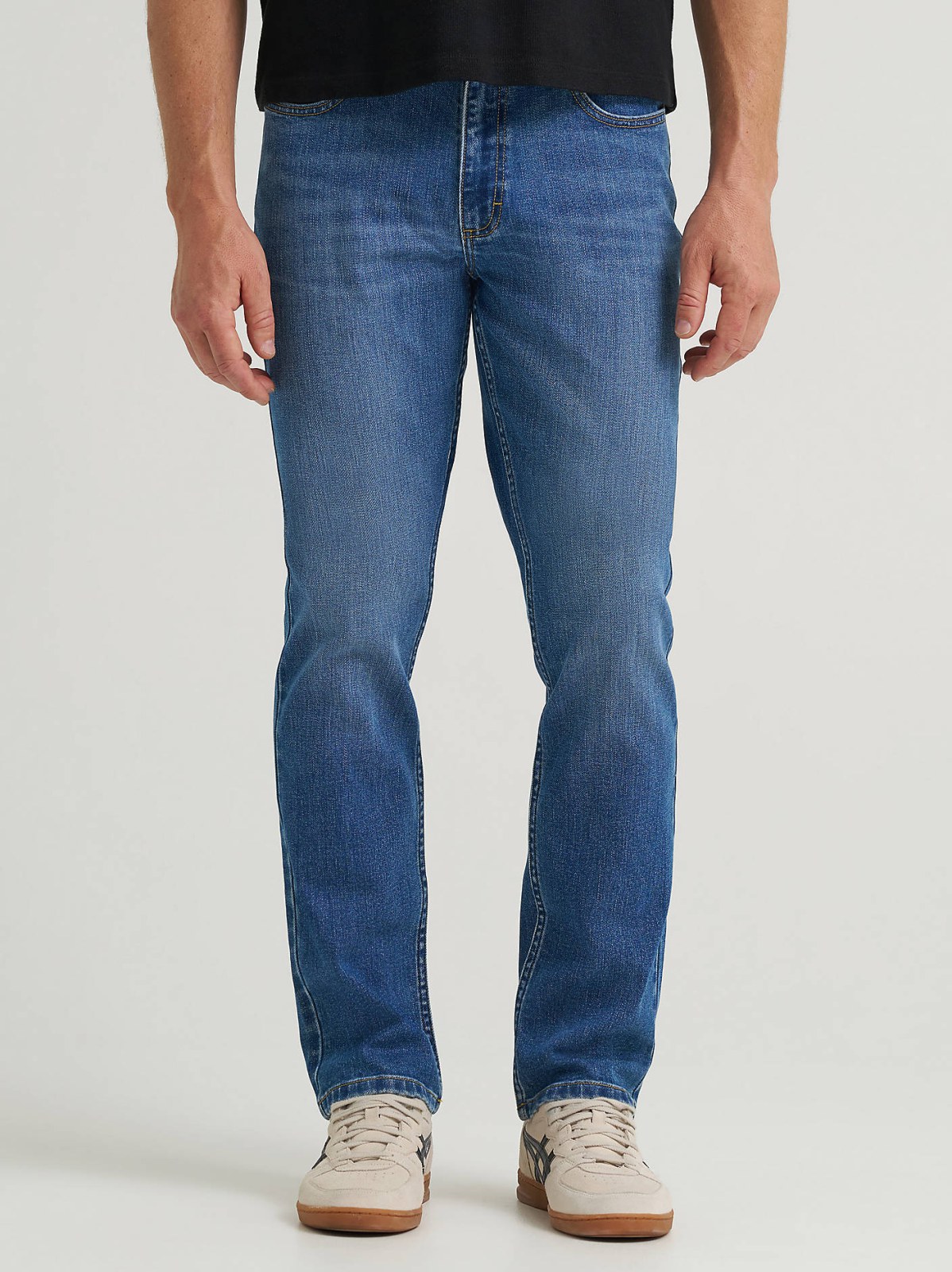 Men's Legendary Regular Straight Jean with SoftAge™ - view 3