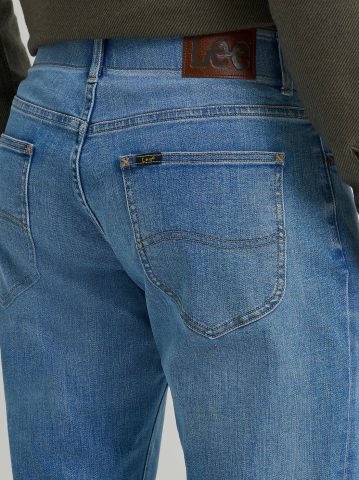 Men's Extreme Motion Athletic Tapered Leg Jean (Big & Tall)
