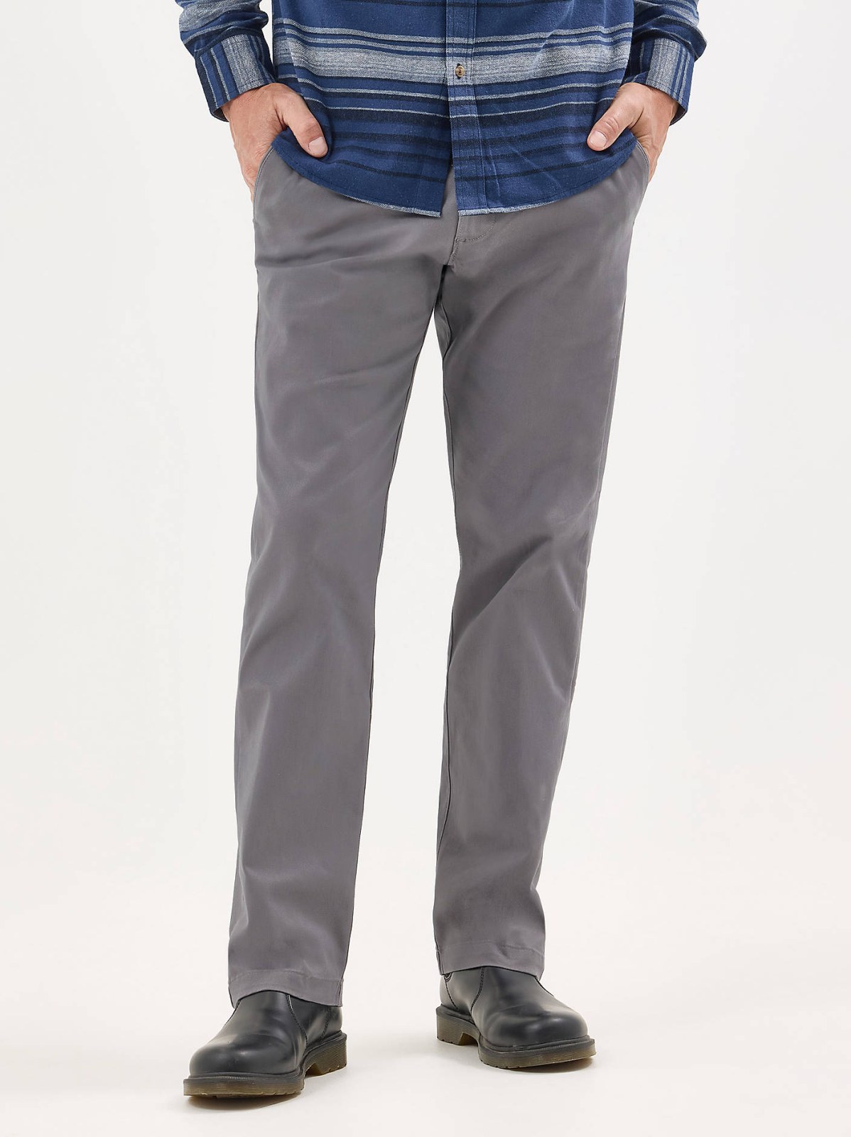 Men's Extreme Motion MVP Straight Fit Flat Front Pant - view 2