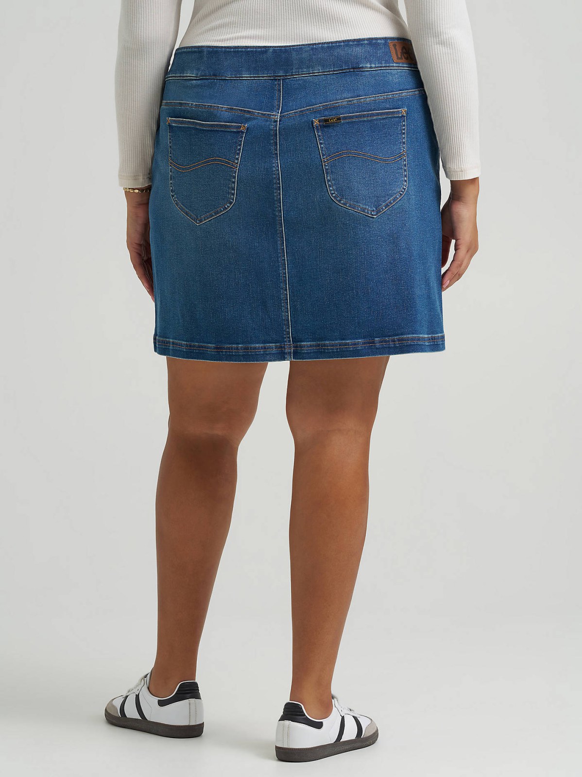 Women's Pull On Denim Skort (Plus) - view 3