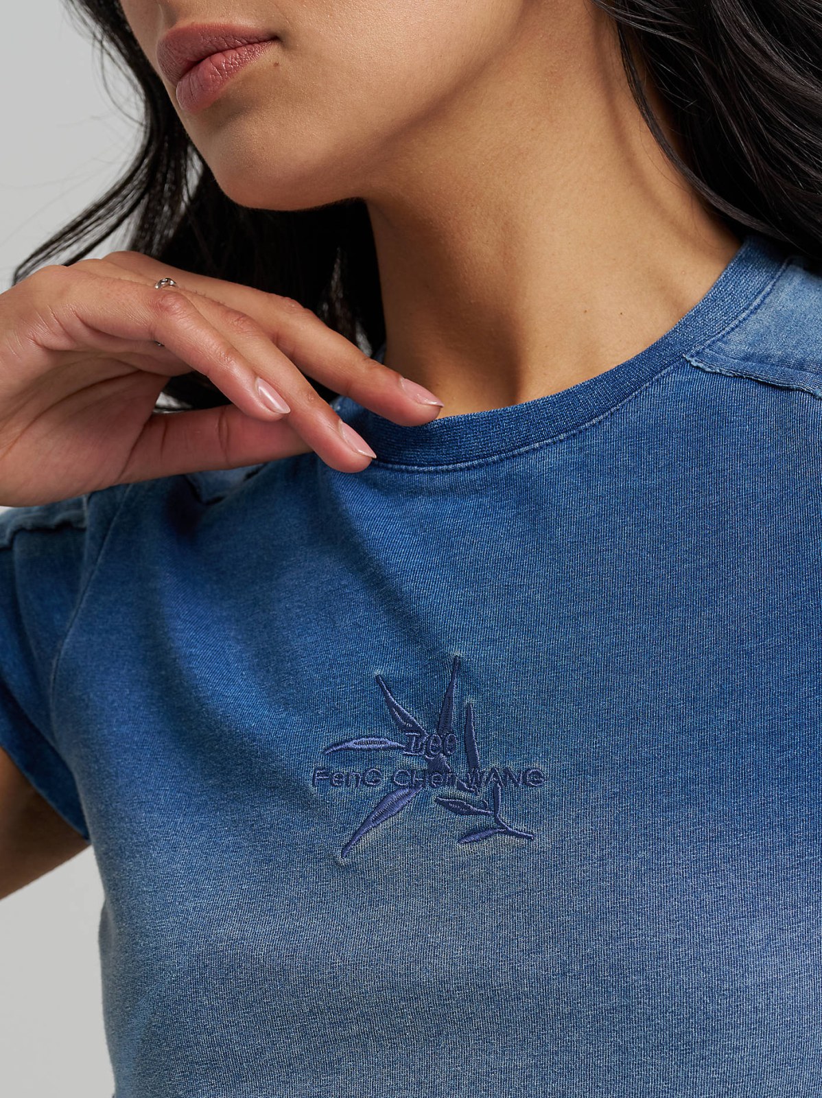 Women's Lee® x Feng Chen Wang Cropped Logo Tee - view 4