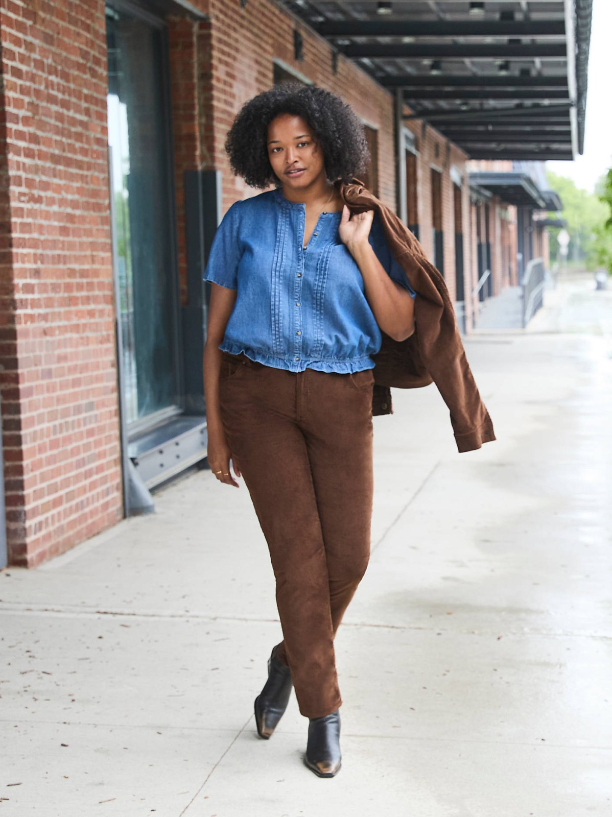 Women's Legendary Corduroy Straight Pant (Plus)