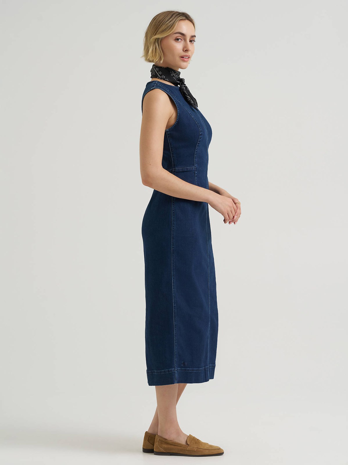Women's Denim Sheath Dress - view 4