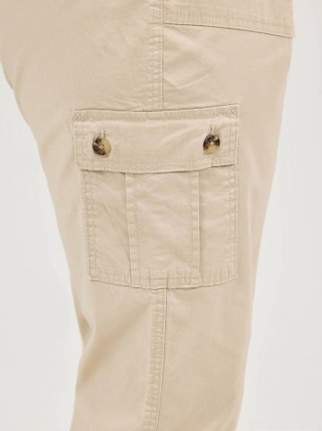 Women's Ultra Lux Comfort with Flex-To-Go Relaxed Fit Cargo Capri (Plus)
