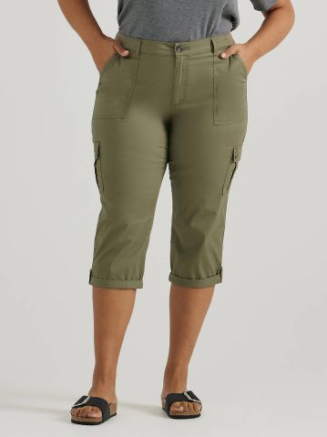 Women's Ultra Lux Comfort with Flex-To-Go Relaxed Fit Cargo Capri (Plus)