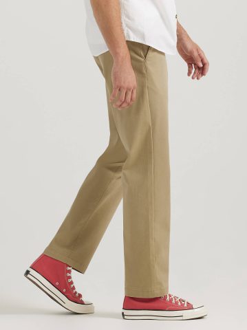 Men's Extreme Motion MVP Straight Fit Flat Front Pant