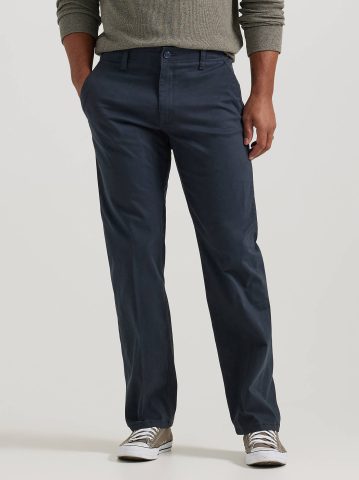 Men's Extreme Motion Flat Front Khaki Pant