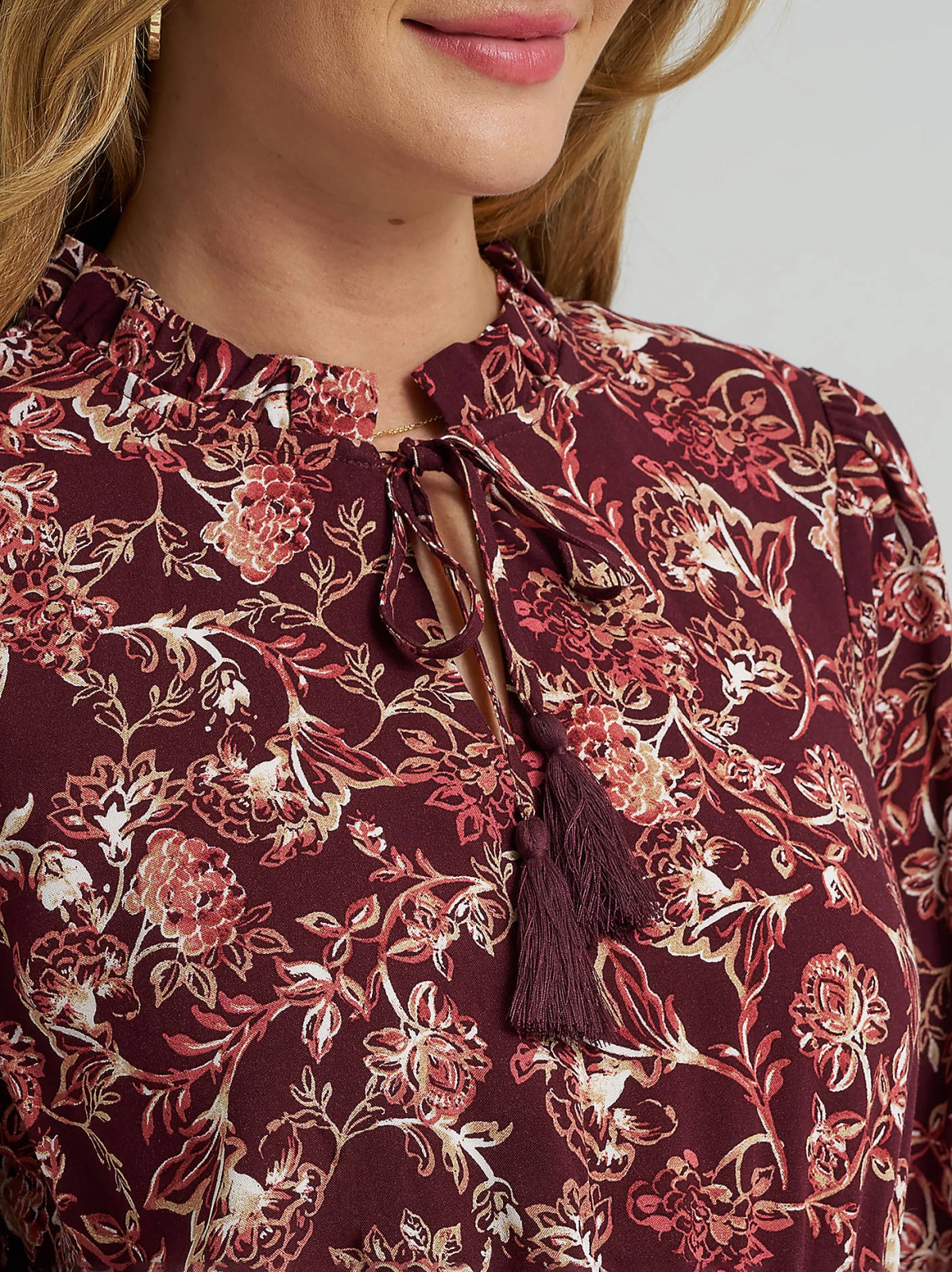Women's Long Sleeve Printed Maxi Dress - view 4