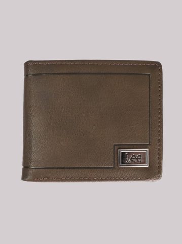 Men's Metal Logo Tumbled Passcase Wallet