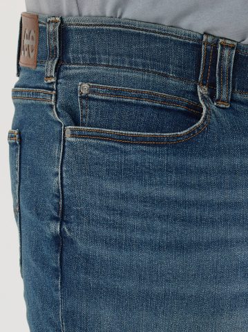 Men's Extreme Motion Relaxed Jean (Big & Tall)
