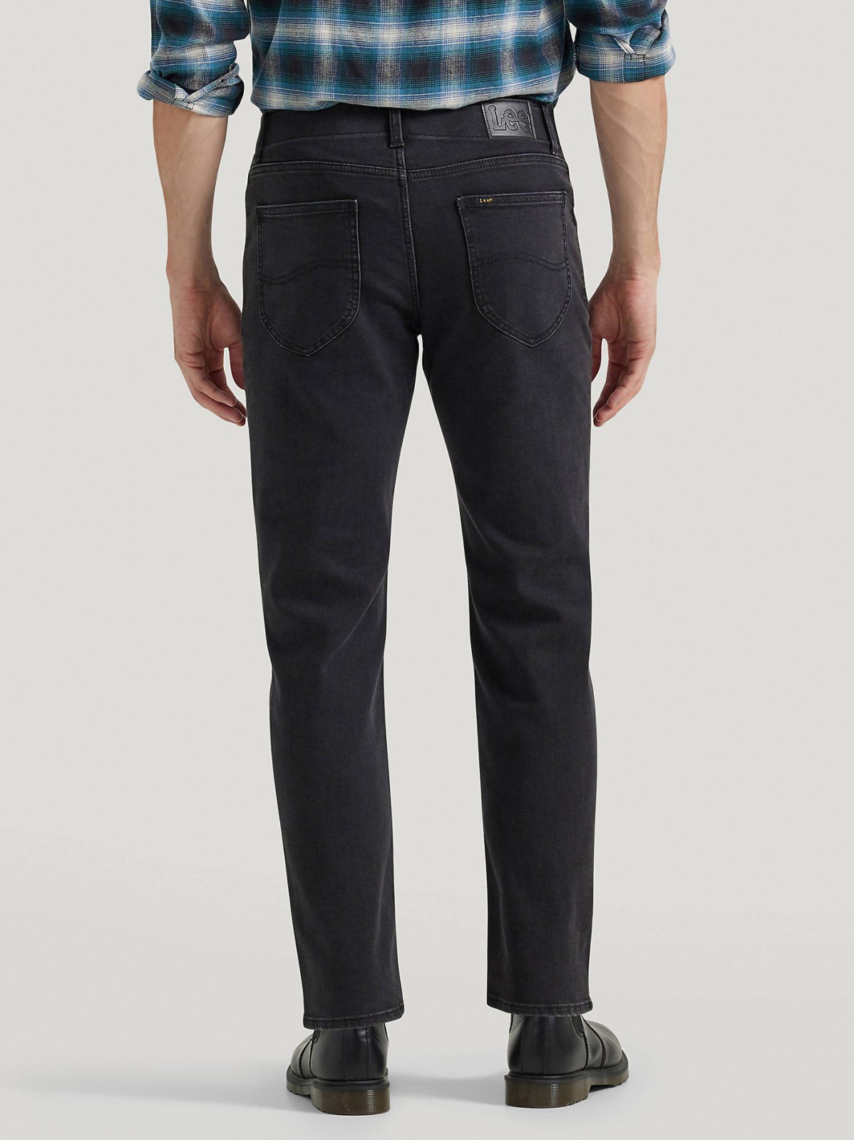 Men's Extreme Motion MVP Regular Straight Jean - view 3