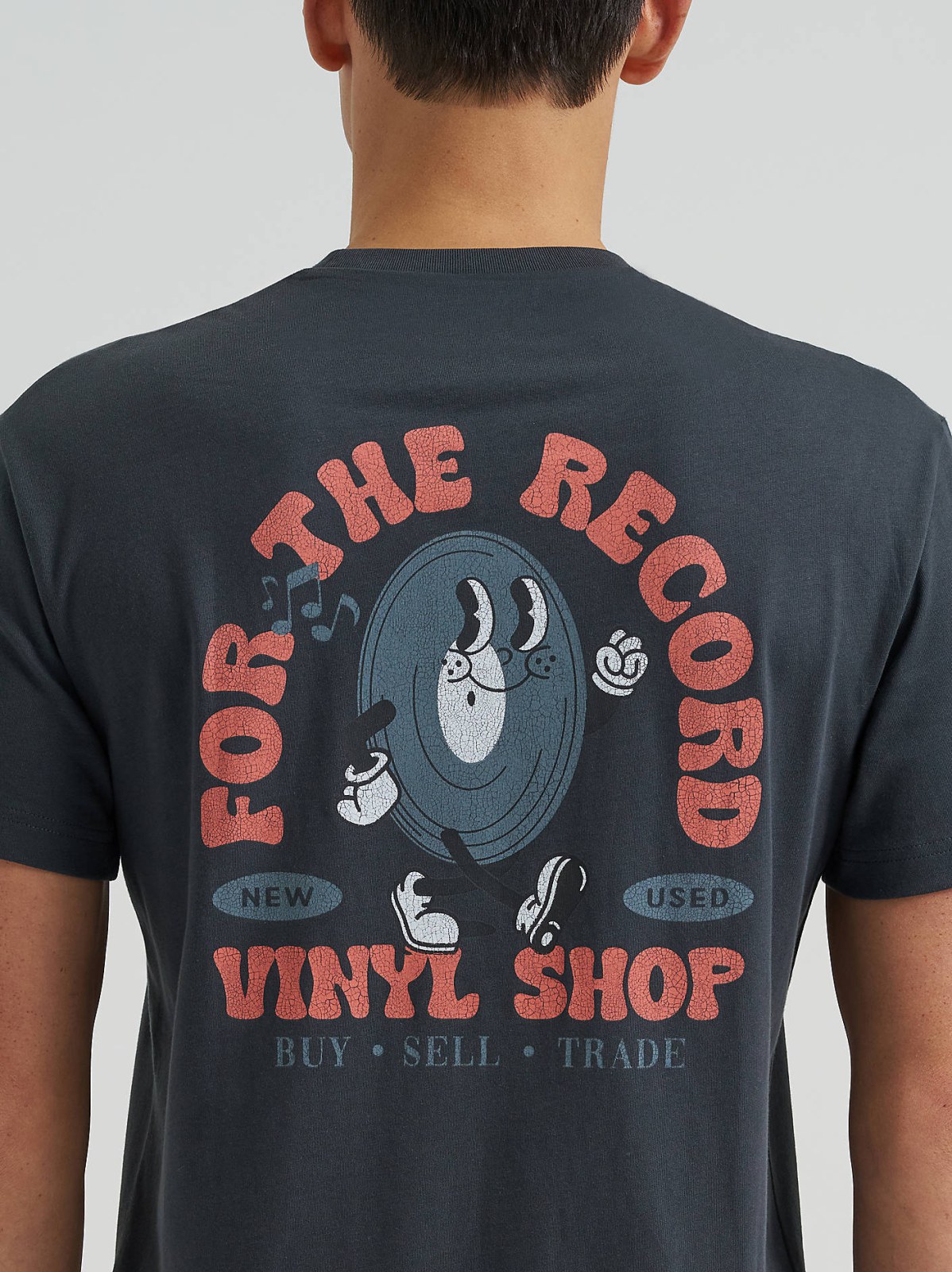 Men's Relaxed Fit Vinyl Shop Graphic Tee - view 8