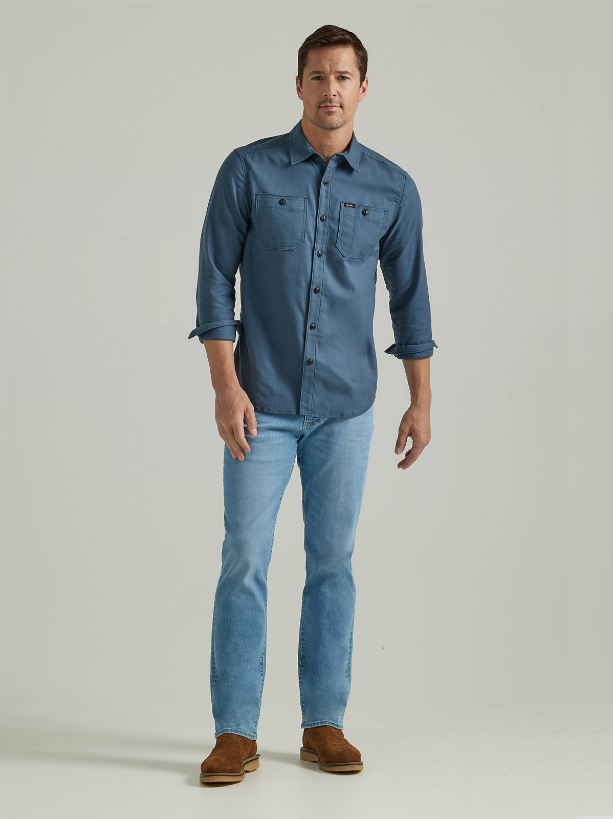 Men's Extreme Motion Straight Fit Tapered Leg Jean