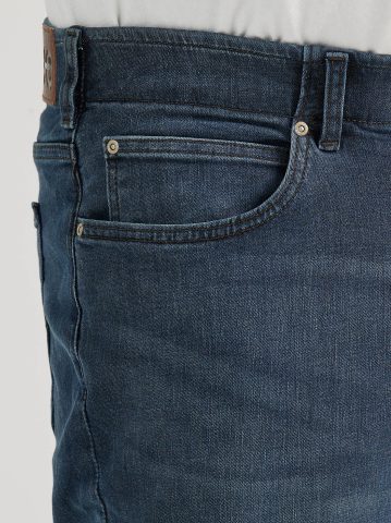 Men's Extreme Motion MVP Relaxed Straight Jean (Big & Tall)