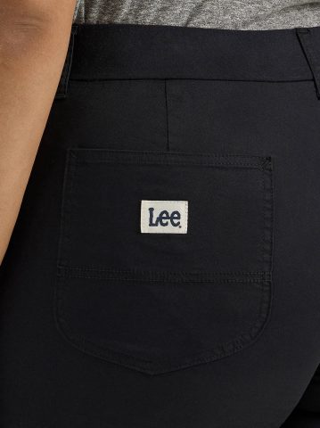 Women's Ultra Lux Comfort with Flex-to-Go Relaxed Fit Utility Skimmer (Plus)
