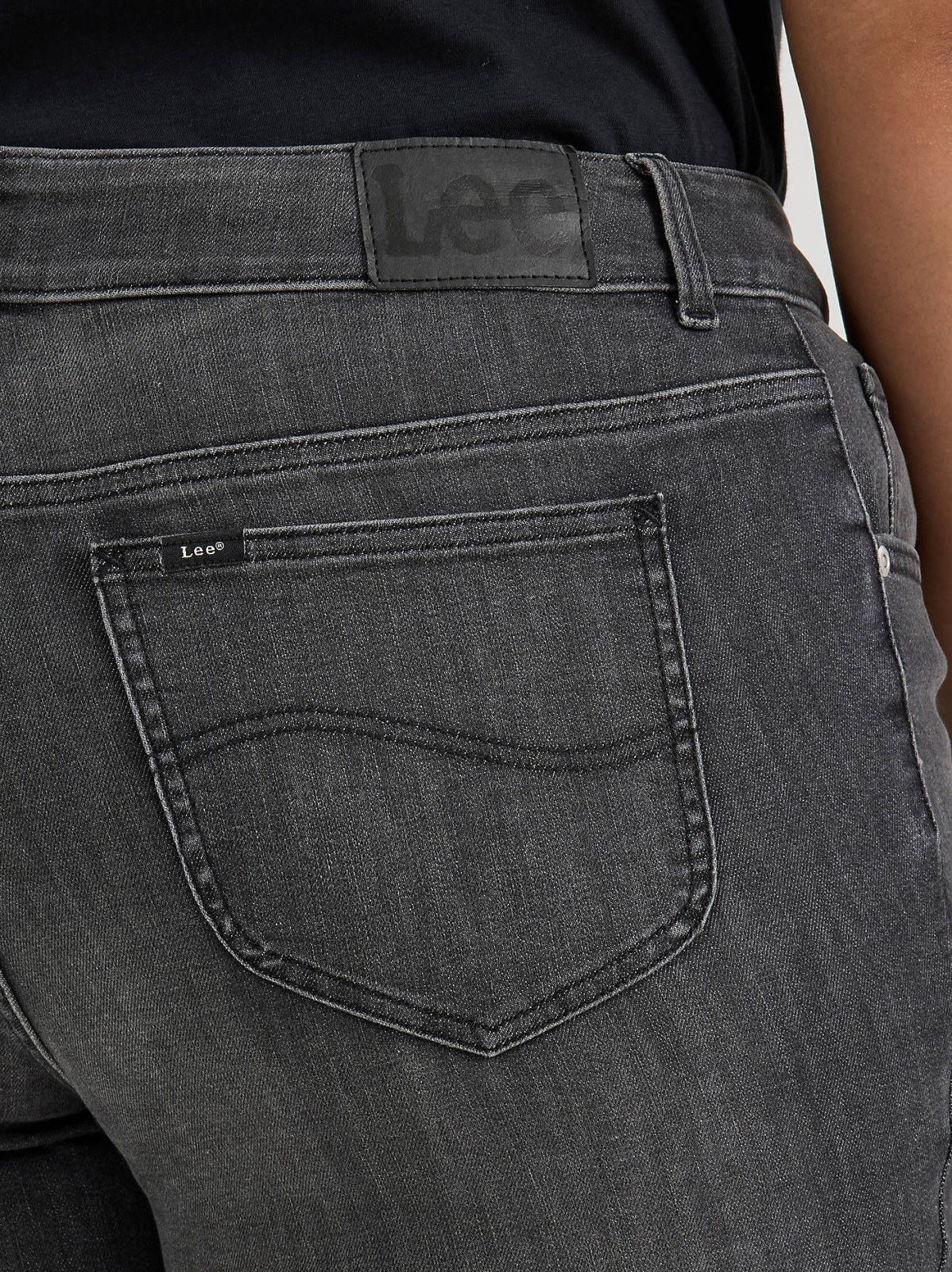 Women's Legendary 90's Taper Leg Jean (Plus) - view 5