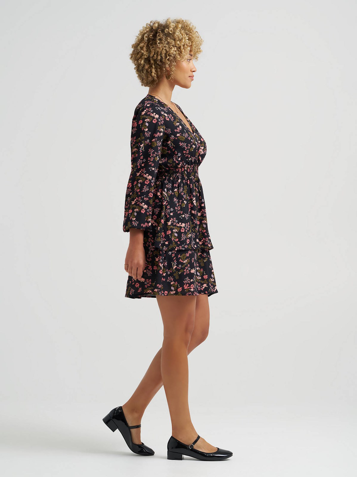 Women's Long Sleeve Floral Ruffle Dress - view 3