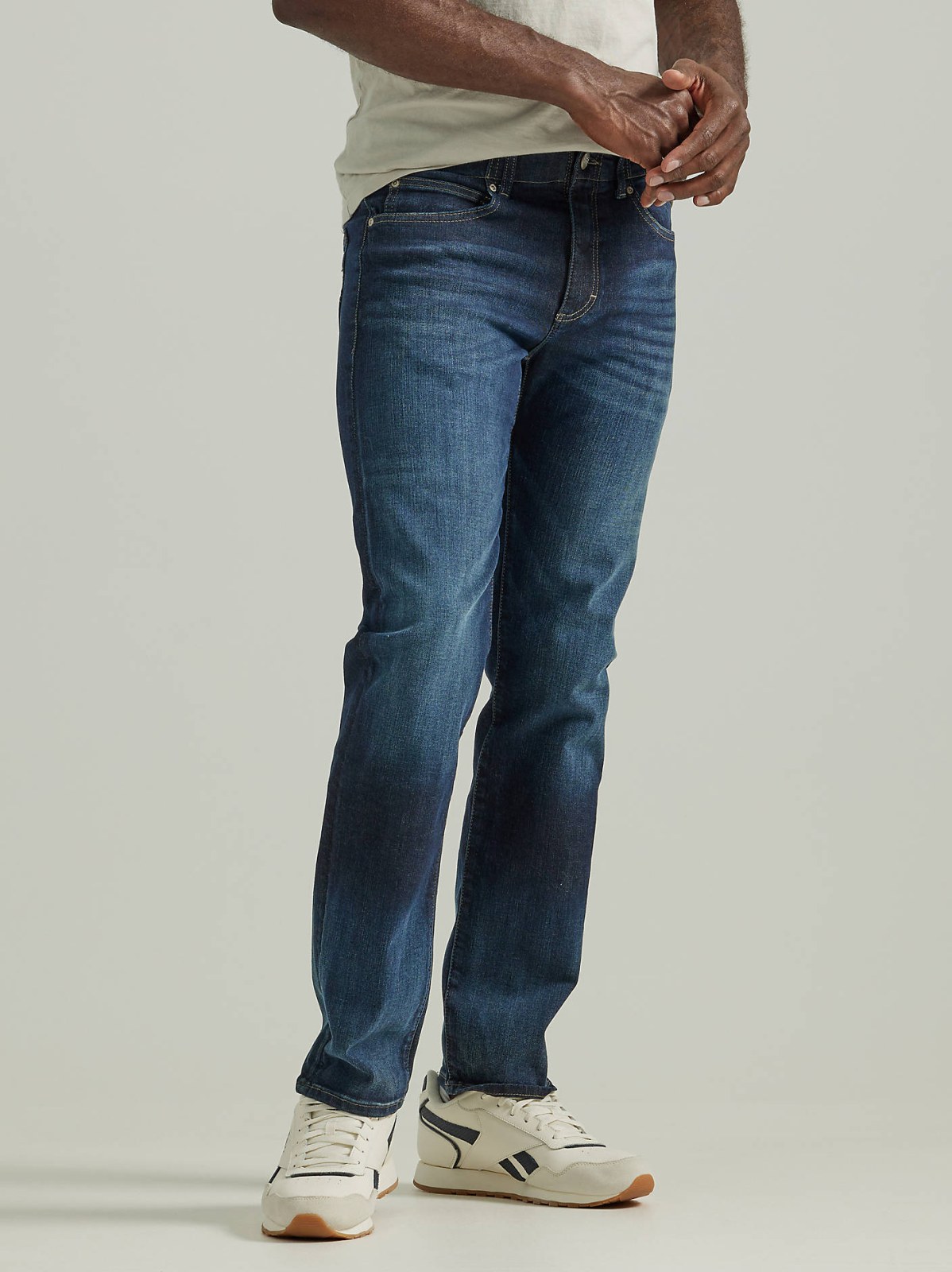 Men's Extreme Motion Slim Straight Leg Jean