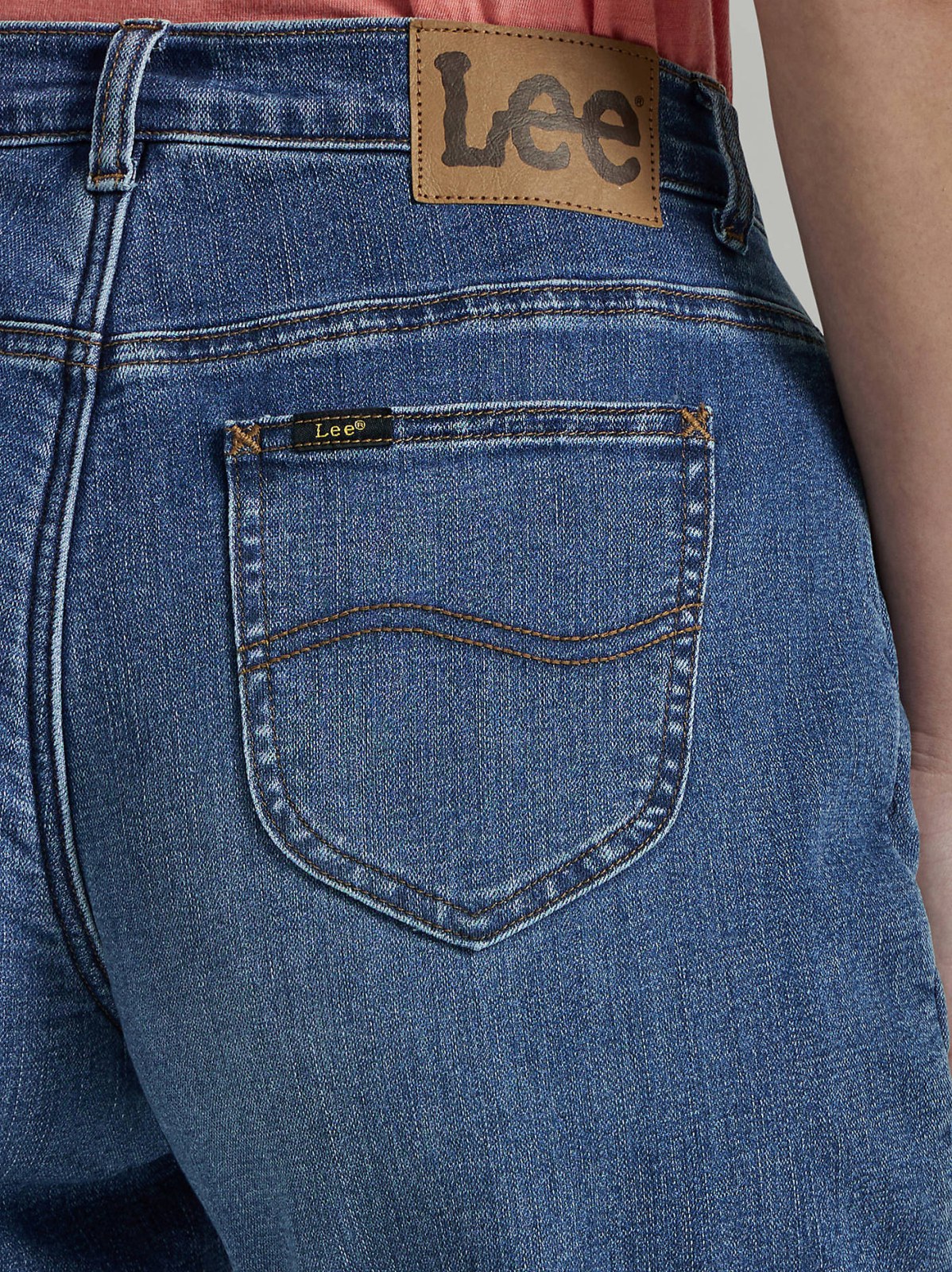 Women’s Relaxed Fit Fleece Lined Jean - view 7