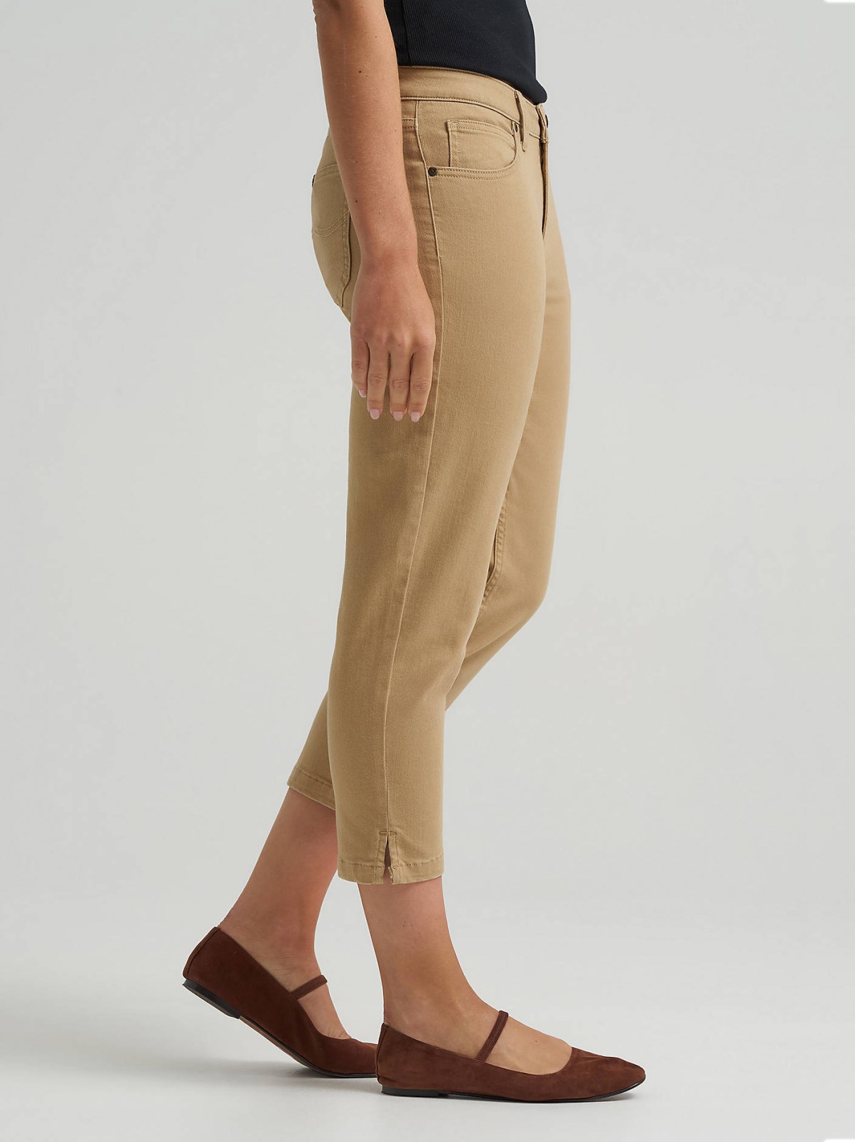 Women's Legendary Straight Denim Capri - view 4