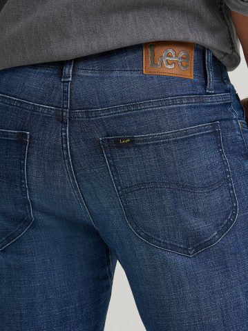 Men's Extreme Motion MVP Regular Straight Jean
