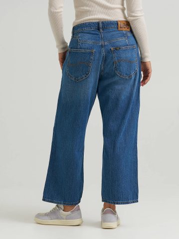 Women's Loose Crop Button-Fly Jean