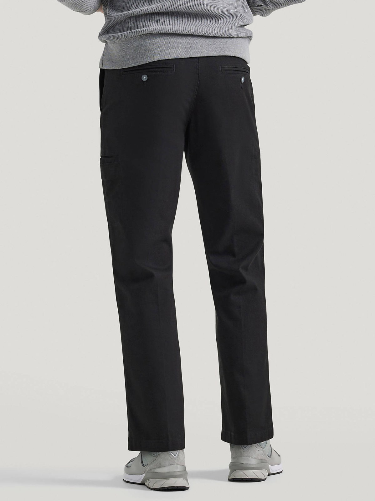 Men's Extreme Motion Straight Fit Cargo Pant - view 3