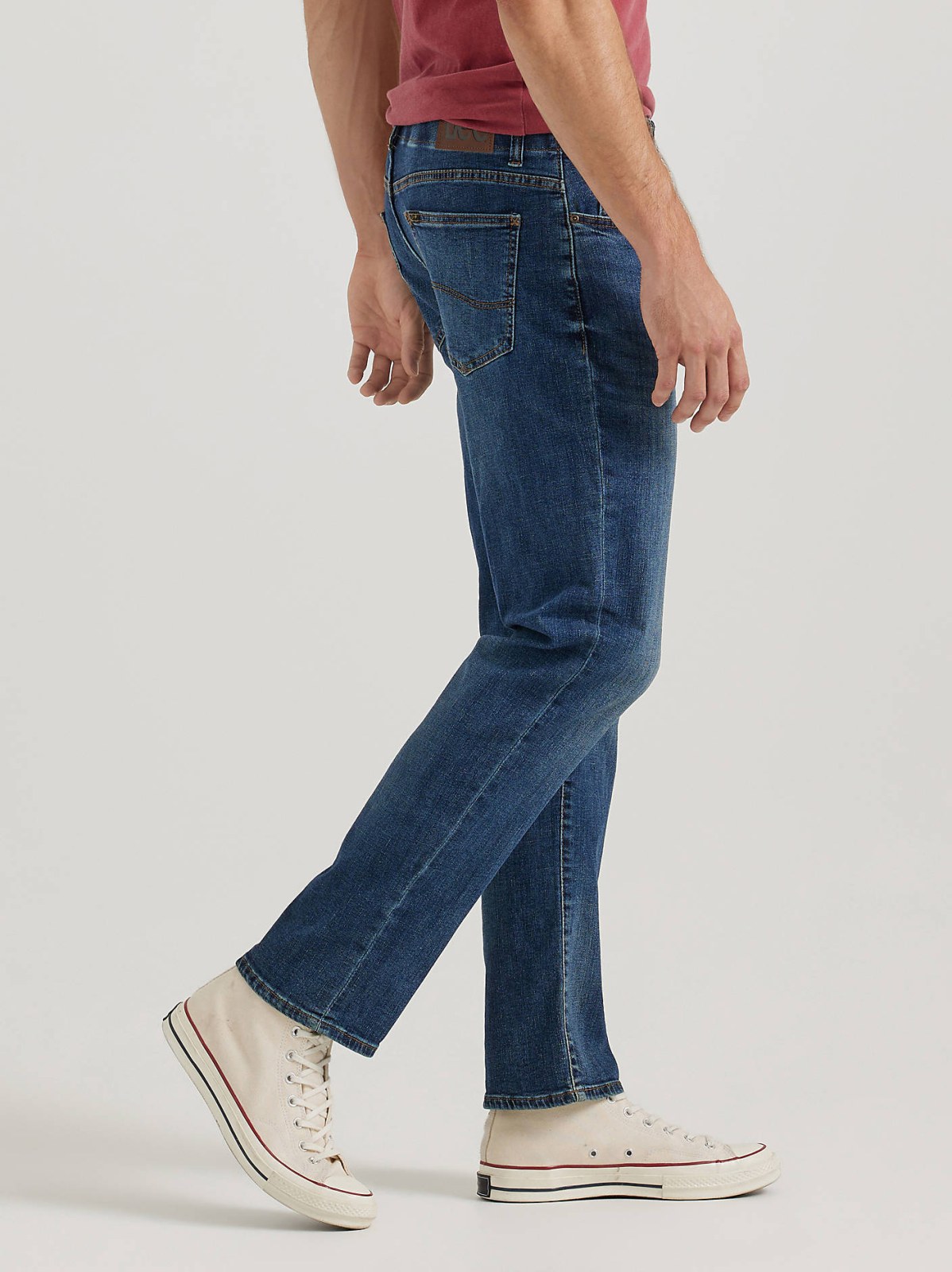Men's Extreme Motion Straight Fit Tapered Leg Jean (Big & Tall) - view 4