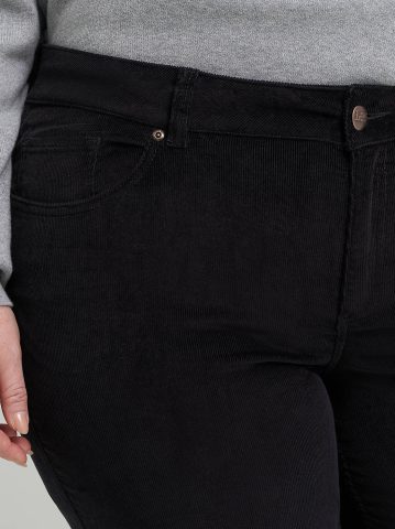 Women's Legendary Corduroy Straight Pant (Plus)