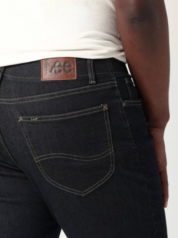 Men's Extreme Motion MVP Relaxed Straight Jean