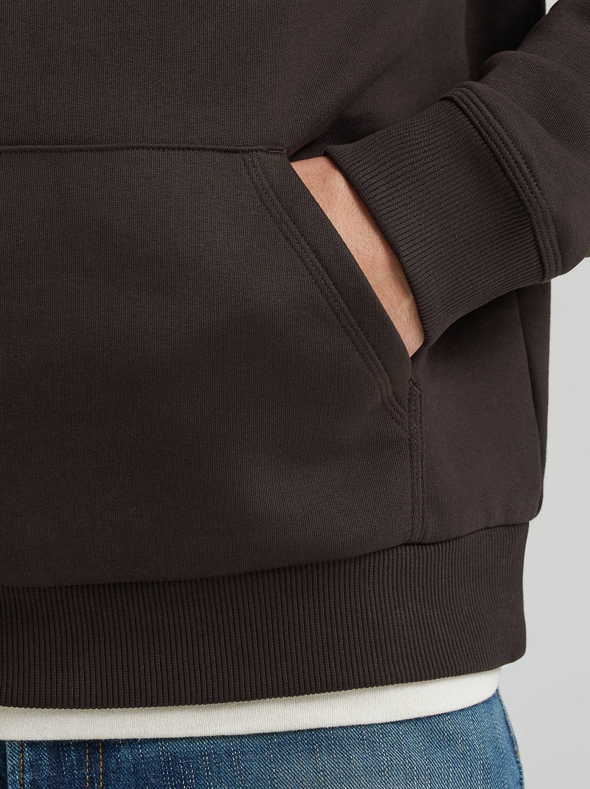 Men's Relaxed Fit Essential Workwear Hoodie - view 4