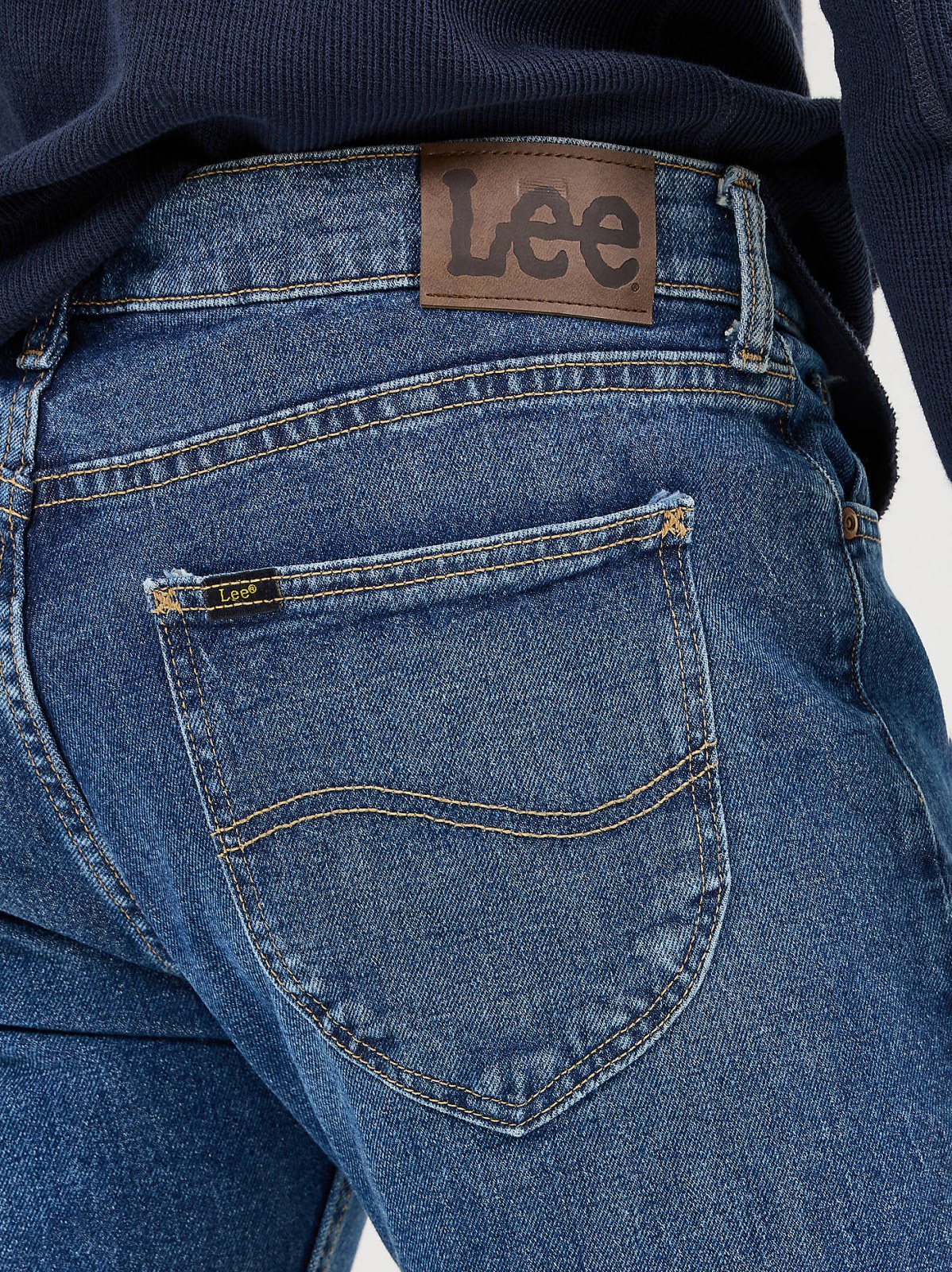 Men's Legendary Slim Straight Jean - view 5