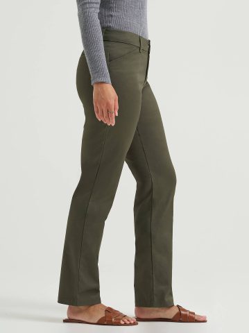 Women's Wrinkle Free Relaxed Fit Straight Leg Pant