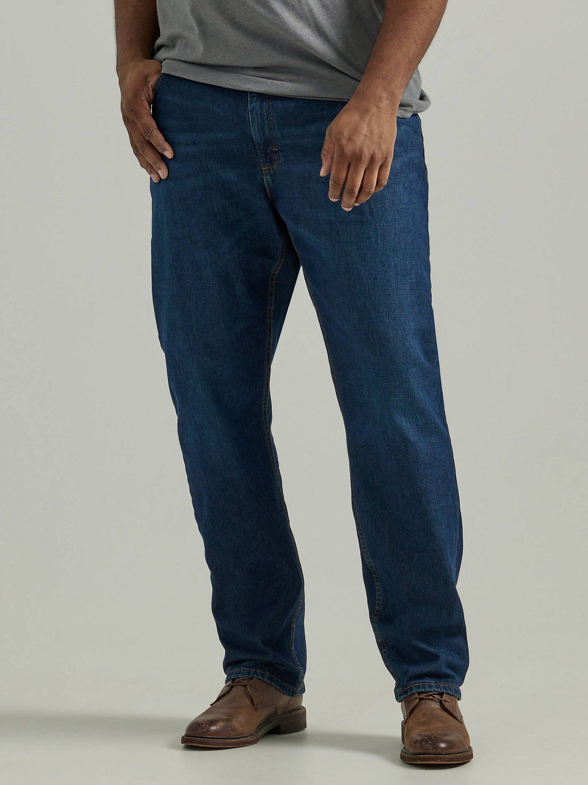 Men's Legendary Relaxed Straight Jean (Big &Tall) - view 2