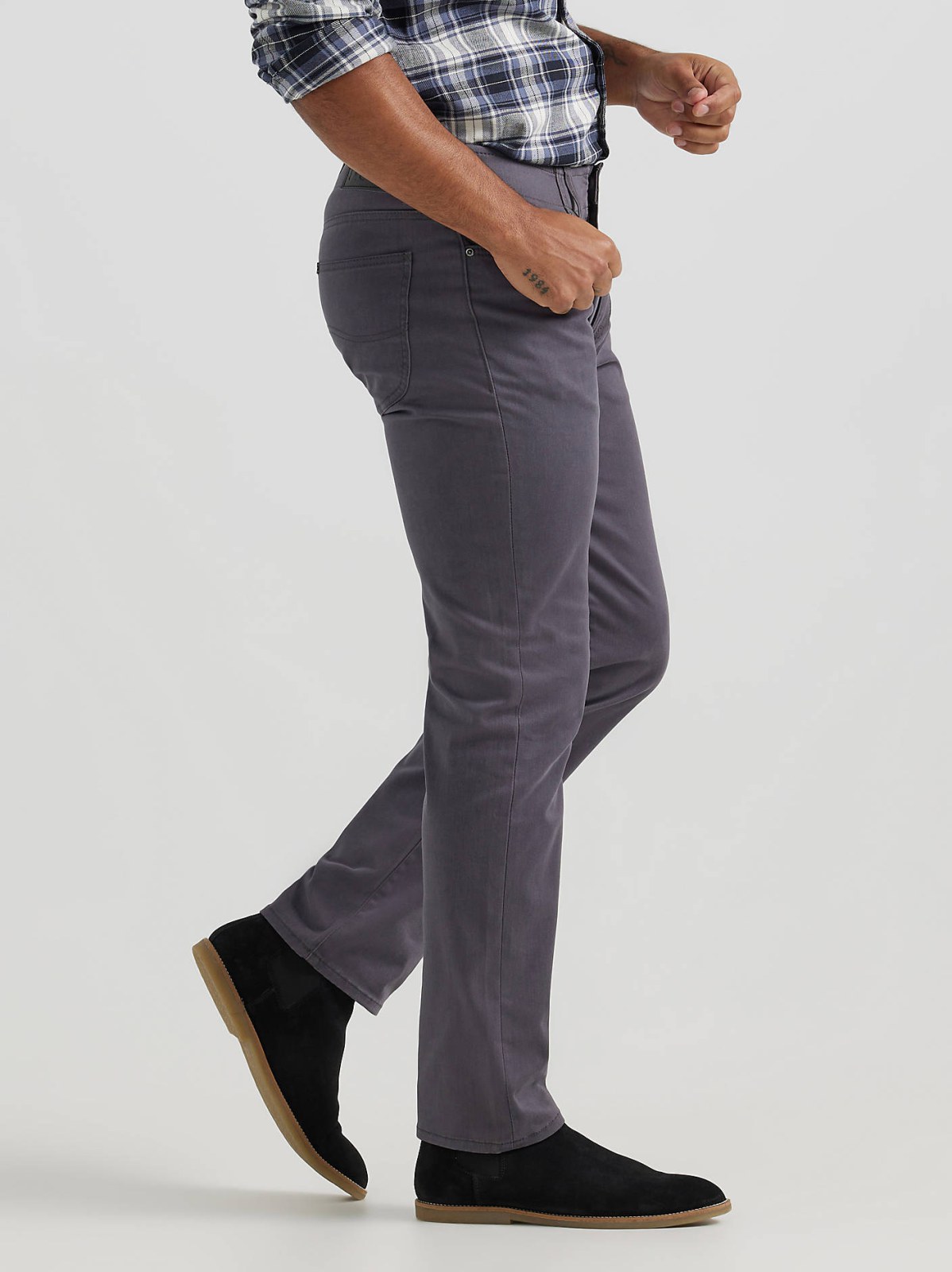 Men's Extreme Motion MVP Straight Fit Twill Pant - view 4