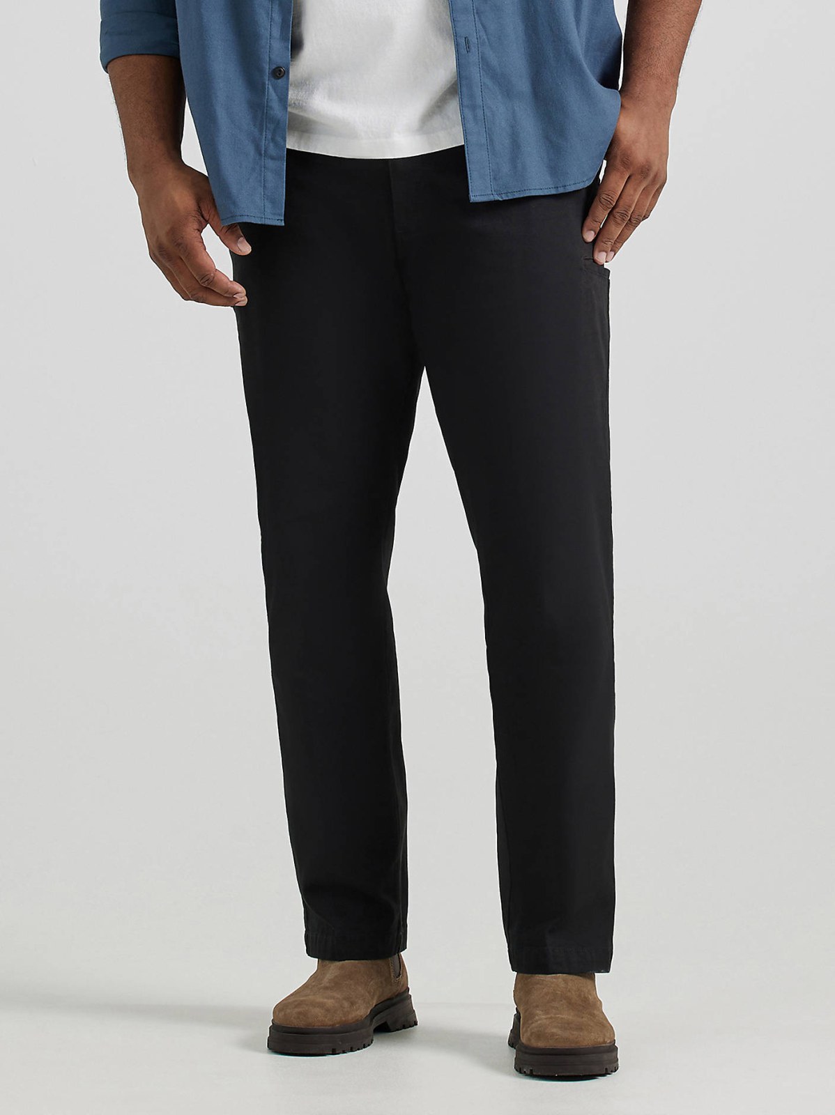 Men's Extreme Motion Straight Fit Cargo Pant (Big & Tall) - view 2