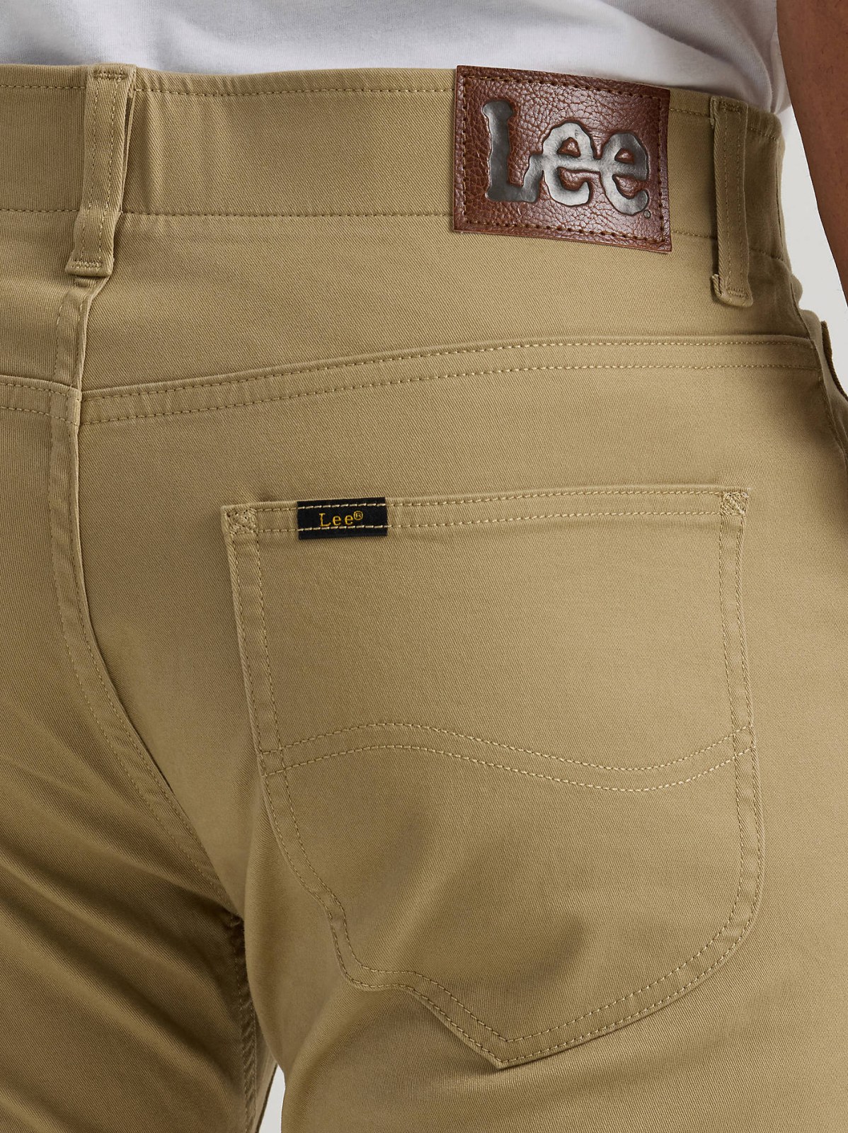 Men's Extreme Motion Slim Straight Twill Jean - view 5