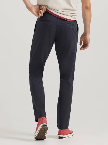 Men's Extreme Motion MVP Relaxed Fit Flat Front Pant