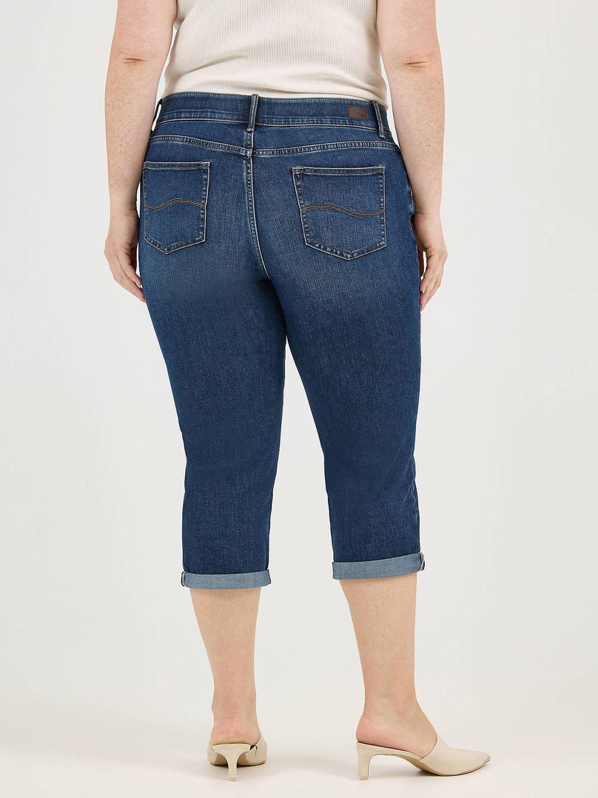 Women's Ultra Lux Comfort with Flex Motion Capri (Plus) - view 3