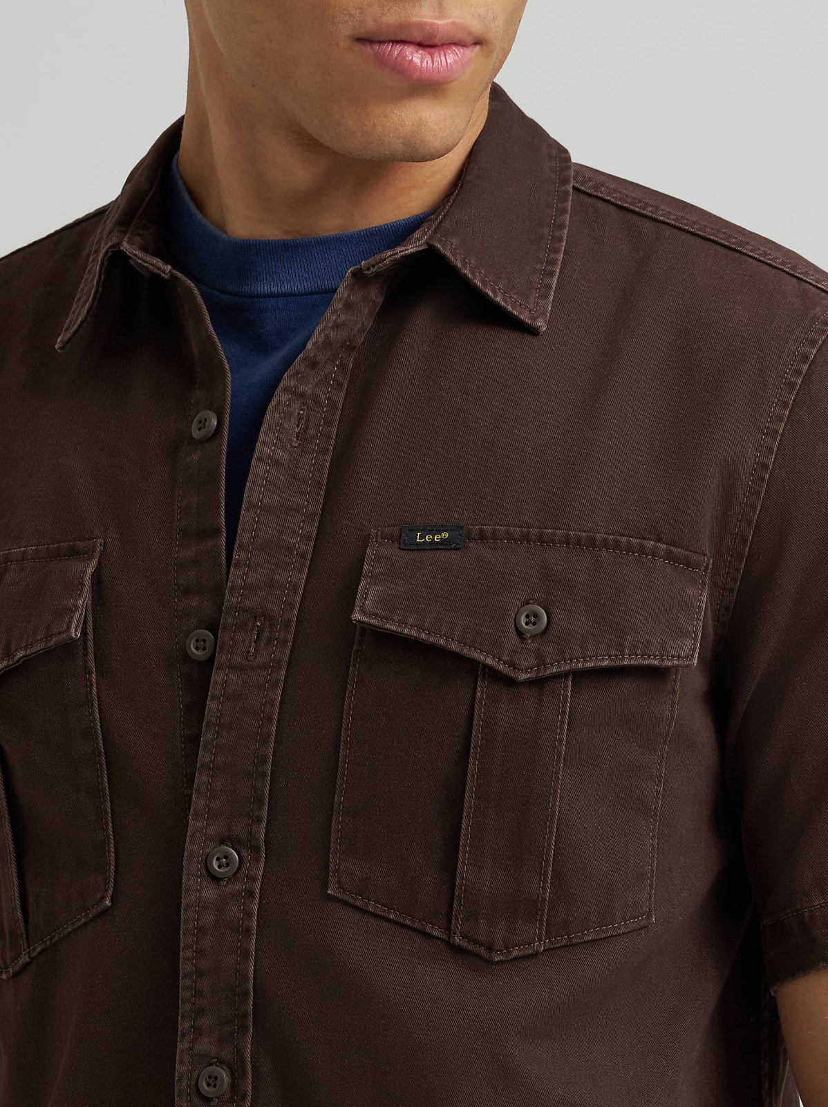 Men's Double Chest Patch Pocket Button Down Shirt - view 3