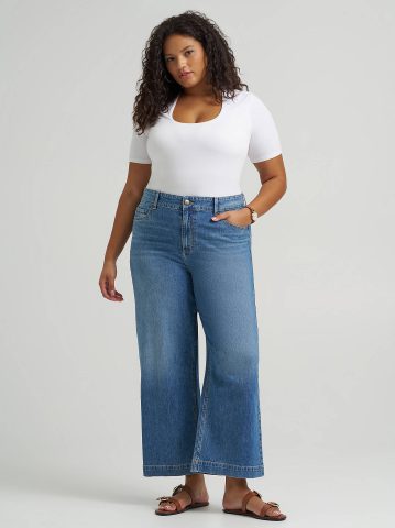 Women's Legendary Wide Leg Crop Jean (Plus) — alternate view