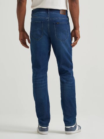 Men's Extreme Motion Single Layer Warming Regular Taper Jean