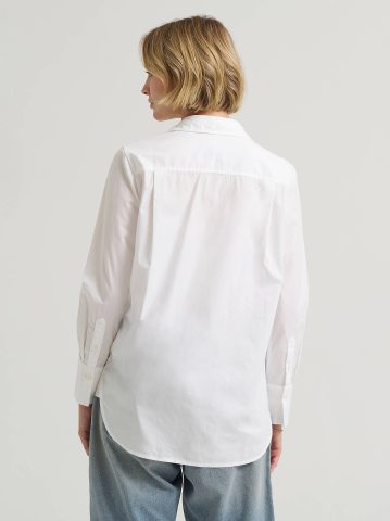 Women's Classic Pocketless Button Down Shirt