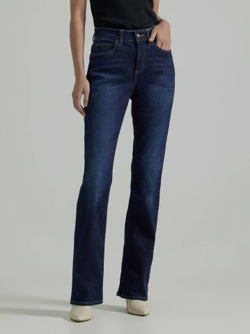 Women's Ultra Lux Comfort with Flex Motion Bootcut Jean (Petite)