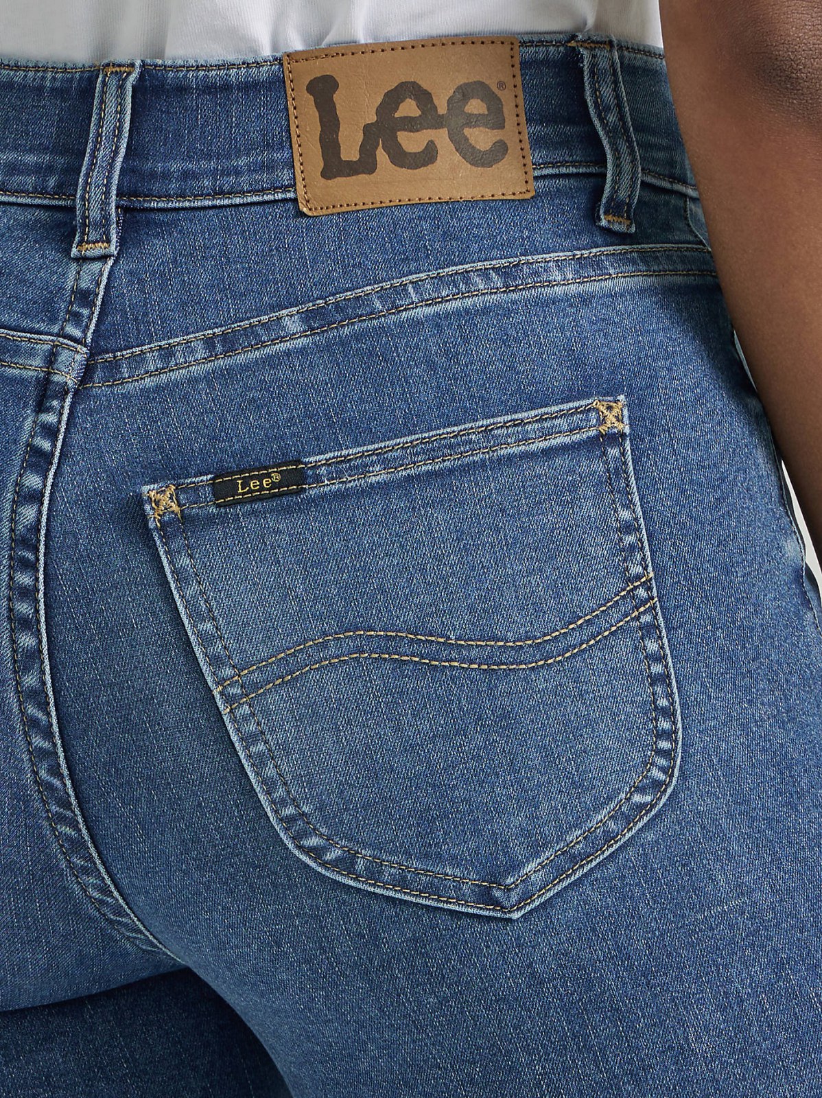 Women's Ultra Lux Comfort with Flex Motion Skinny Leg Jean - view 6