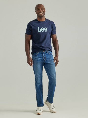 Men's Extreme Motion Athletic Tapered Leg Jean