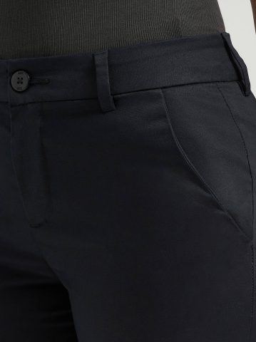 Women's Wrinkle Free Trouser Pant